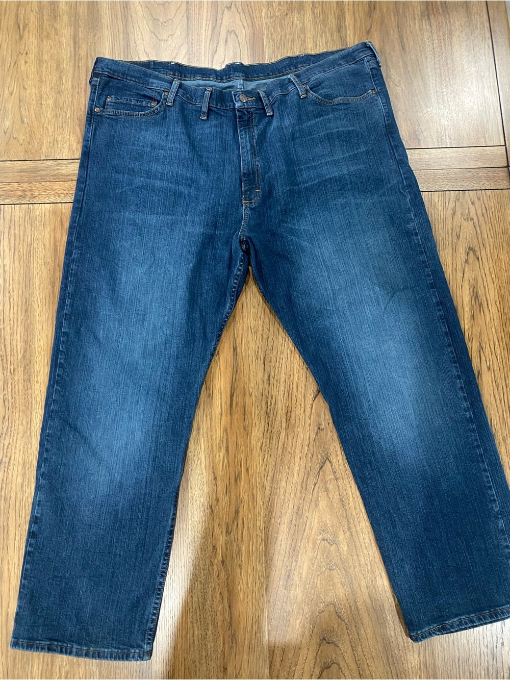 Wrangler Men's Dark Blue Relaxed Jeans